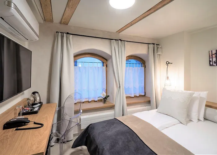 Hotel Rixwell Old Palace 4*