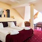 Hotel Rixwell Old Palace 4*
