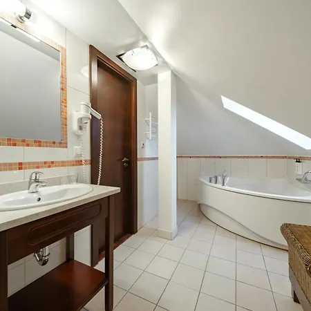 Hotel Rixwell Old Palace 4*