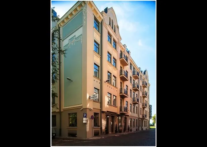 瑞克斯韦尔老里加宫酒店 4*