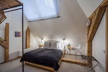 瑞克斯韦尔老里加宫酒店 4* 里加