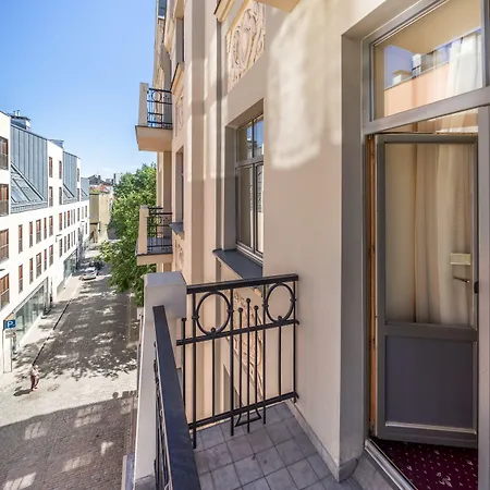 Rixwell Old Palace Hotel