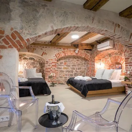 Rixwell Old Palace Hotel 4*